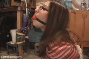 escapevideos.com - Jennifer Ball Gagged Exposed thumbnail
